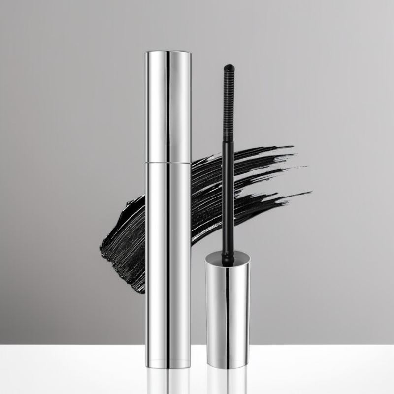 작은 은색 튜브형 롱래스팅 및 컬링 마스카라