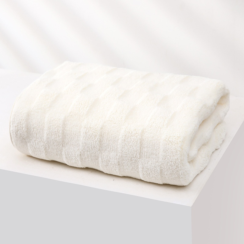Absorbent Thick Coral Velvet Bath Towel