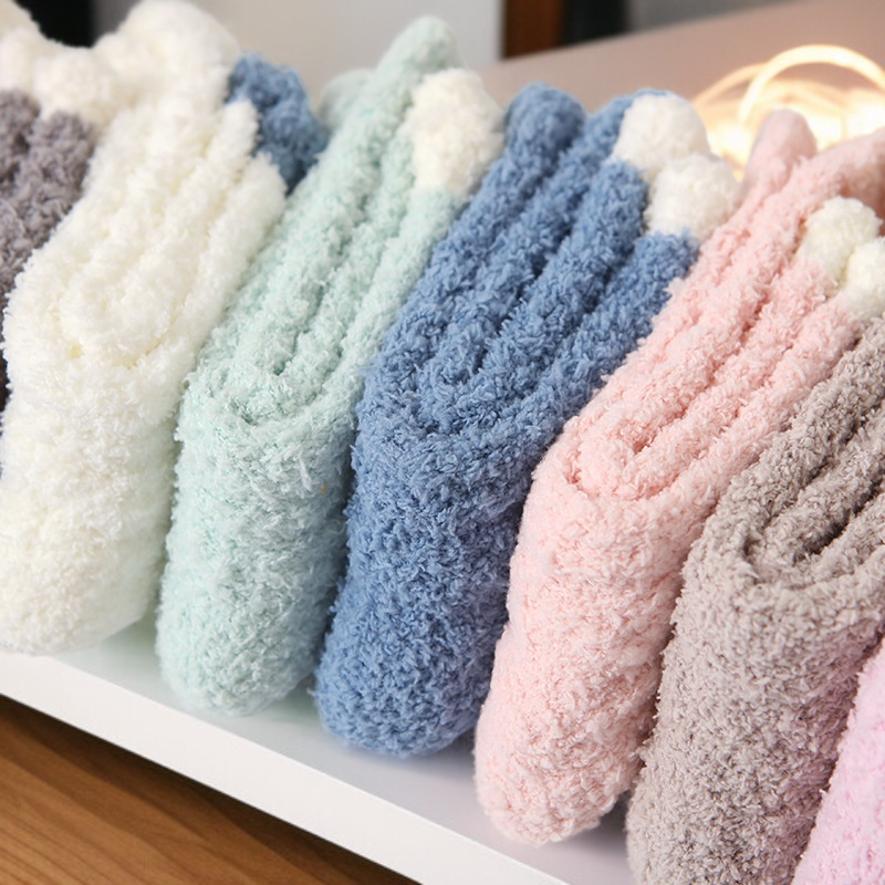 暖かいコーラルフリース女性用ソックス 無地 厚手 ミドル丈 寝間着用