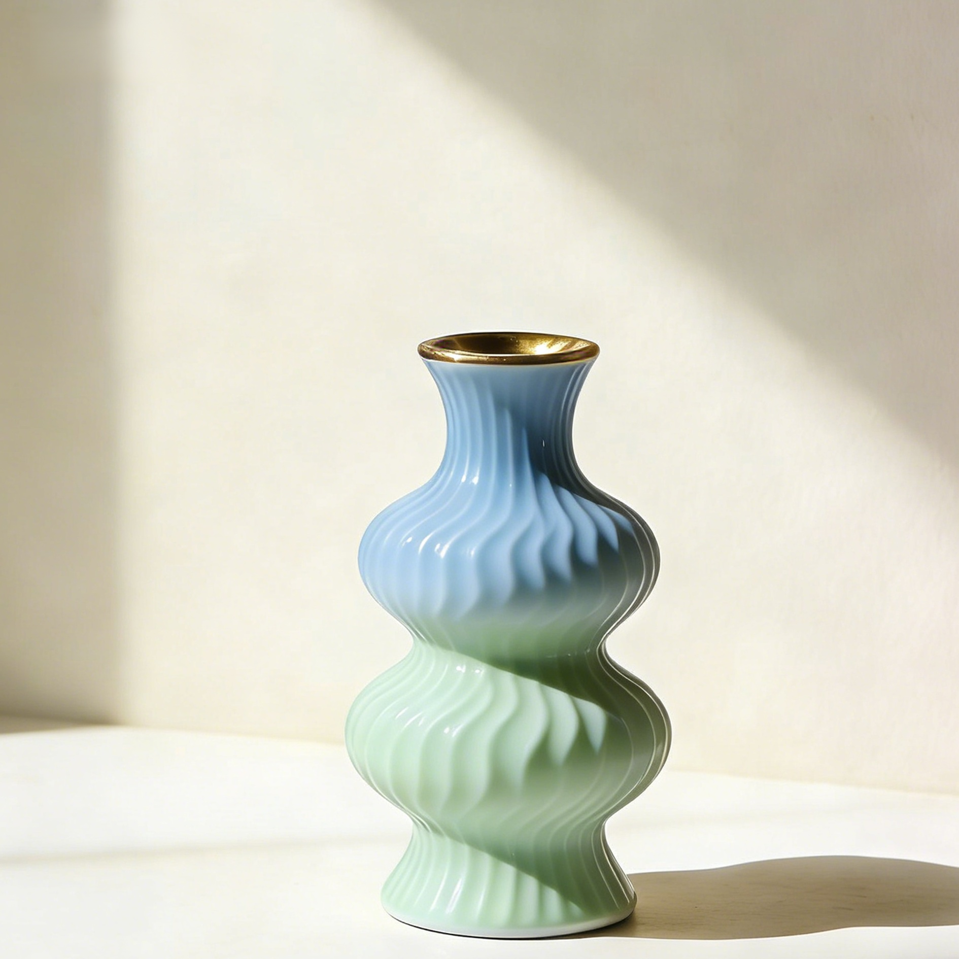 Small decorative flower arrangements for dining tables and coffee tables (2 pieces)