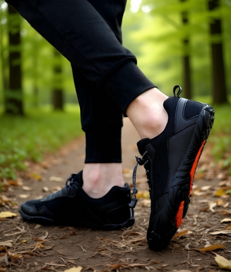 Botas ligeras de senderismo con suela antideslizante