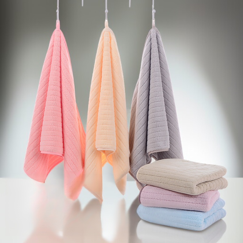 Korallenvlies, dünner Streifen, dickes Handtuch