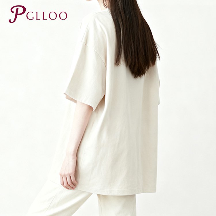 흰색 반팔 루즈핏 베이스 레이어