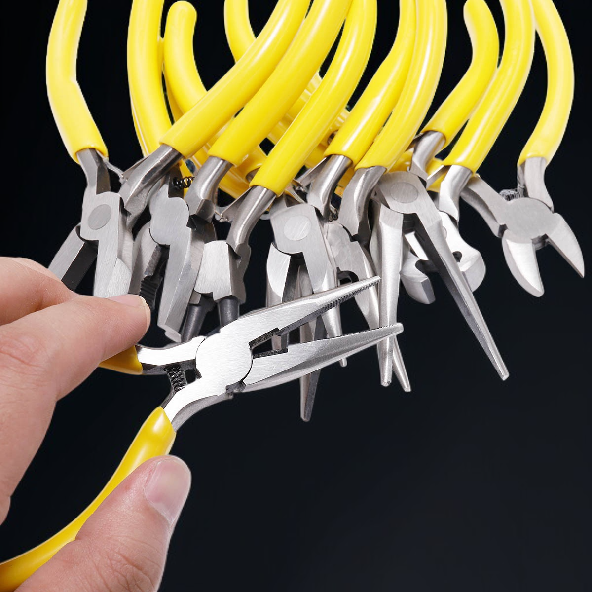 Handgefertigte Rundzange