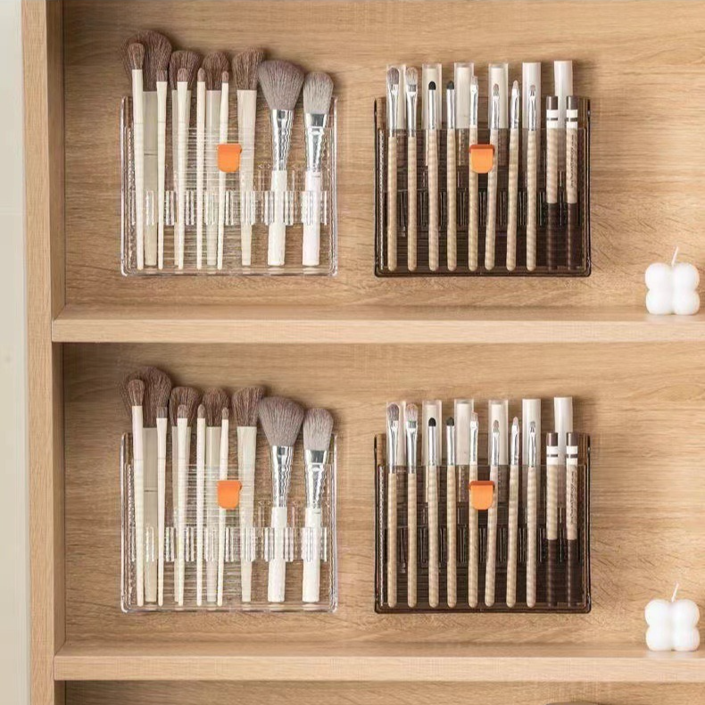 メイクブラシ収納ボックス