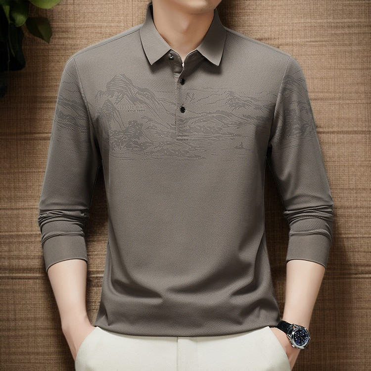 비즈니스 캐주얼 터틀넥 셔츠 착용샷