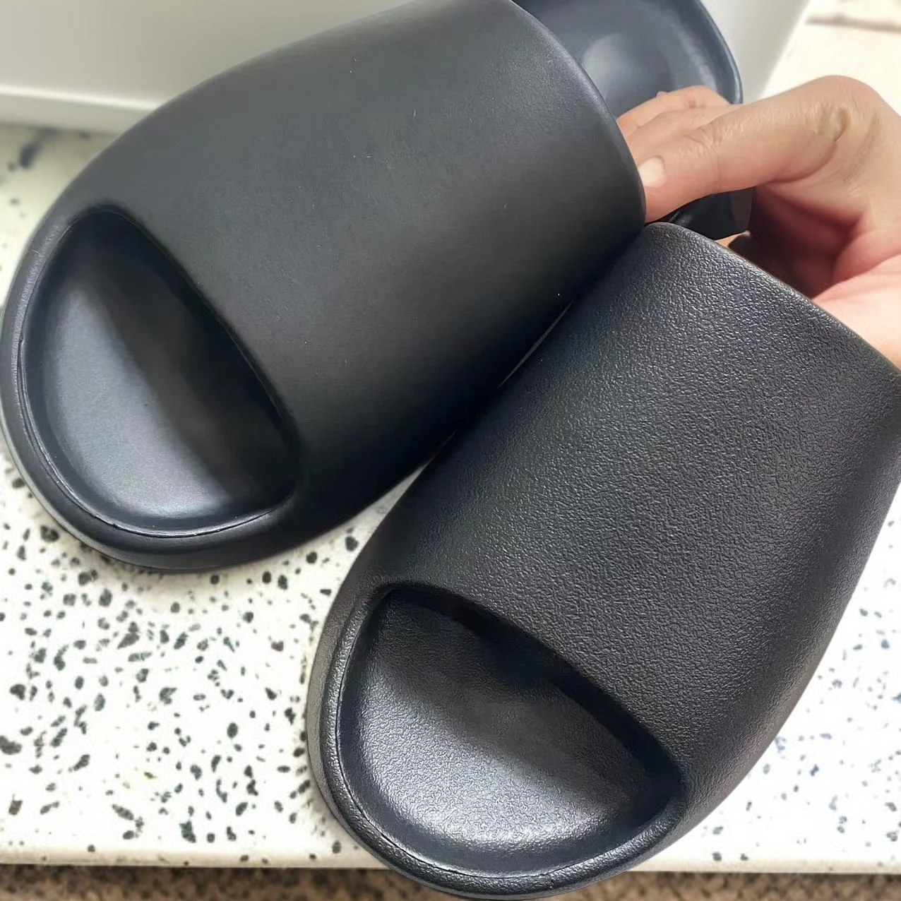 Damen Sommer Hausschuhe, rutschfest und bequem