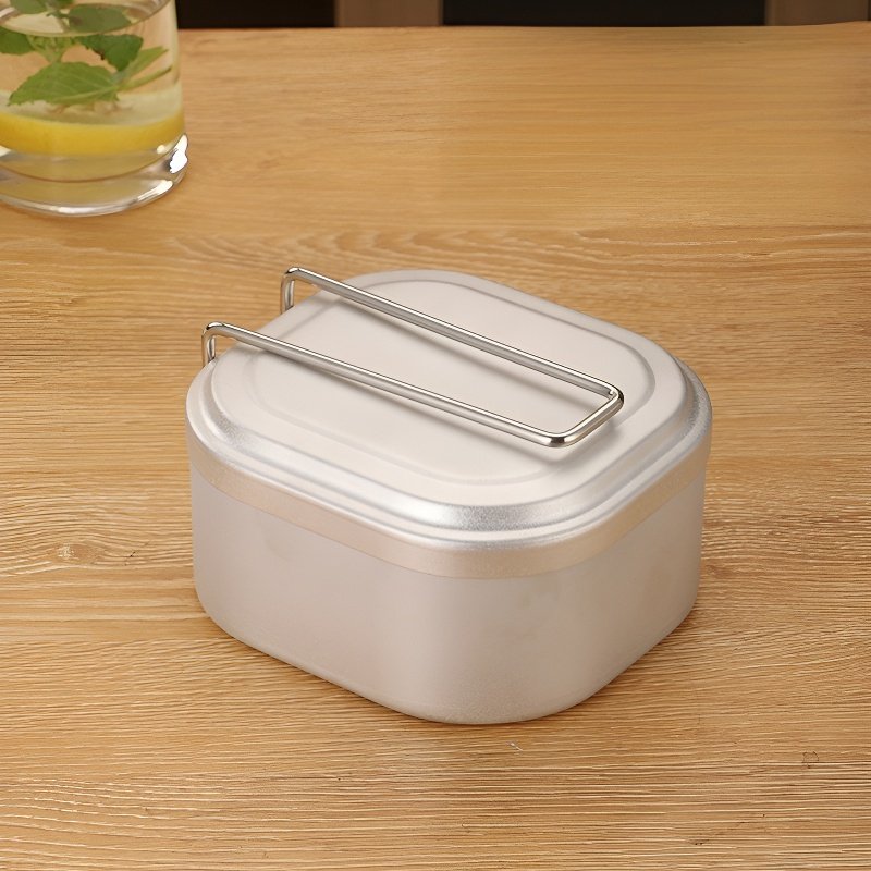 Pudełko na lunch w całości wykonane z aluminium, kwadratowe, z uchwytem