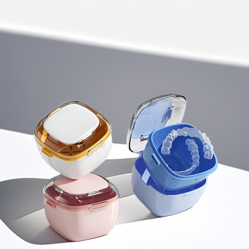 Sealed Double-layer Denture Cleaning Storage Box