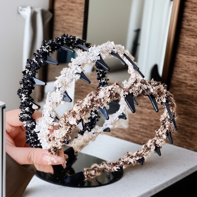 ห่วงผมแฟชั่นเพิ่มความโดดเด่น