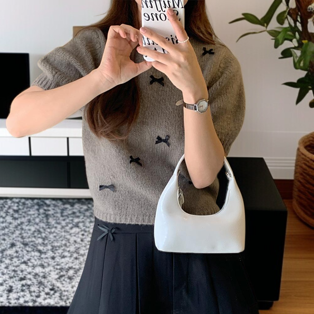 여성 풀오버 입체 니트 리본 장식 퍼프 니트