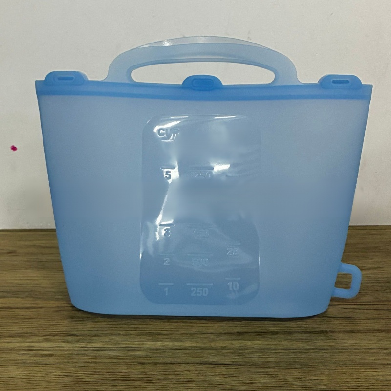 Household 4-Grid Ice Cube Tray with Lid
