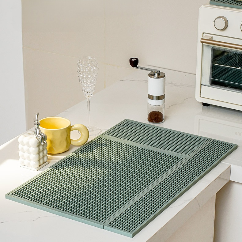 Multi-size Foldable Heat-resistant Non-slip Silicone Cup Mat