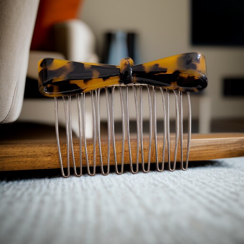 Wsuwka do włosów z wysokim czubkiem, antypoślizgowa, puszysta, z boczną kokardą