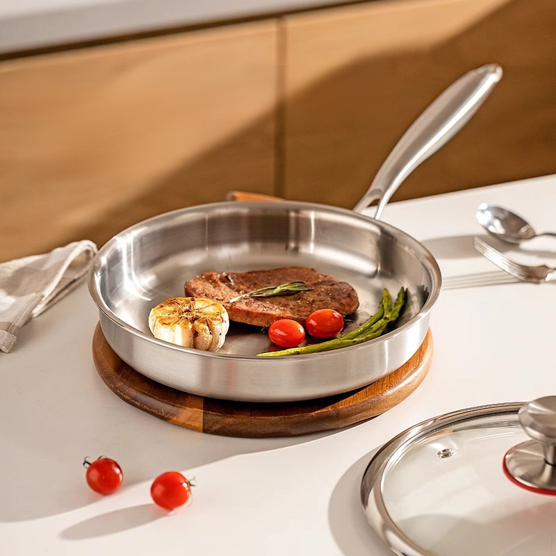 กระทะเหล็กหนาเคลือบสารกันติดสามชั้น