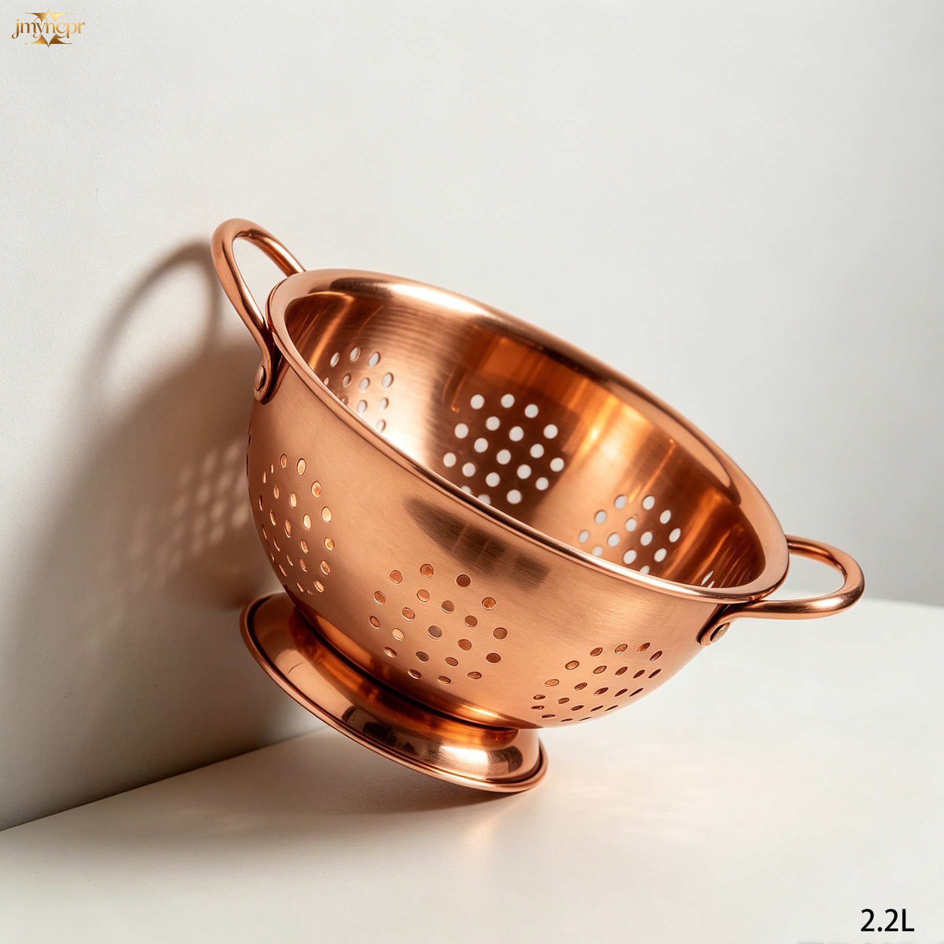 Rust-resistant copper drain basket closeup