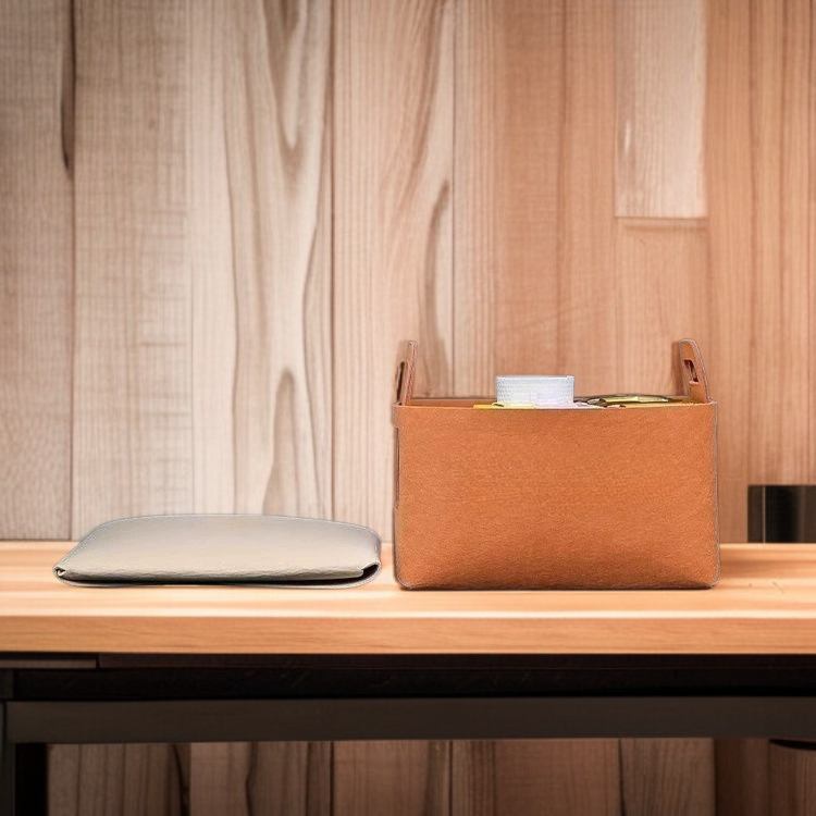 휴대가 간편한 손잡이 수납함