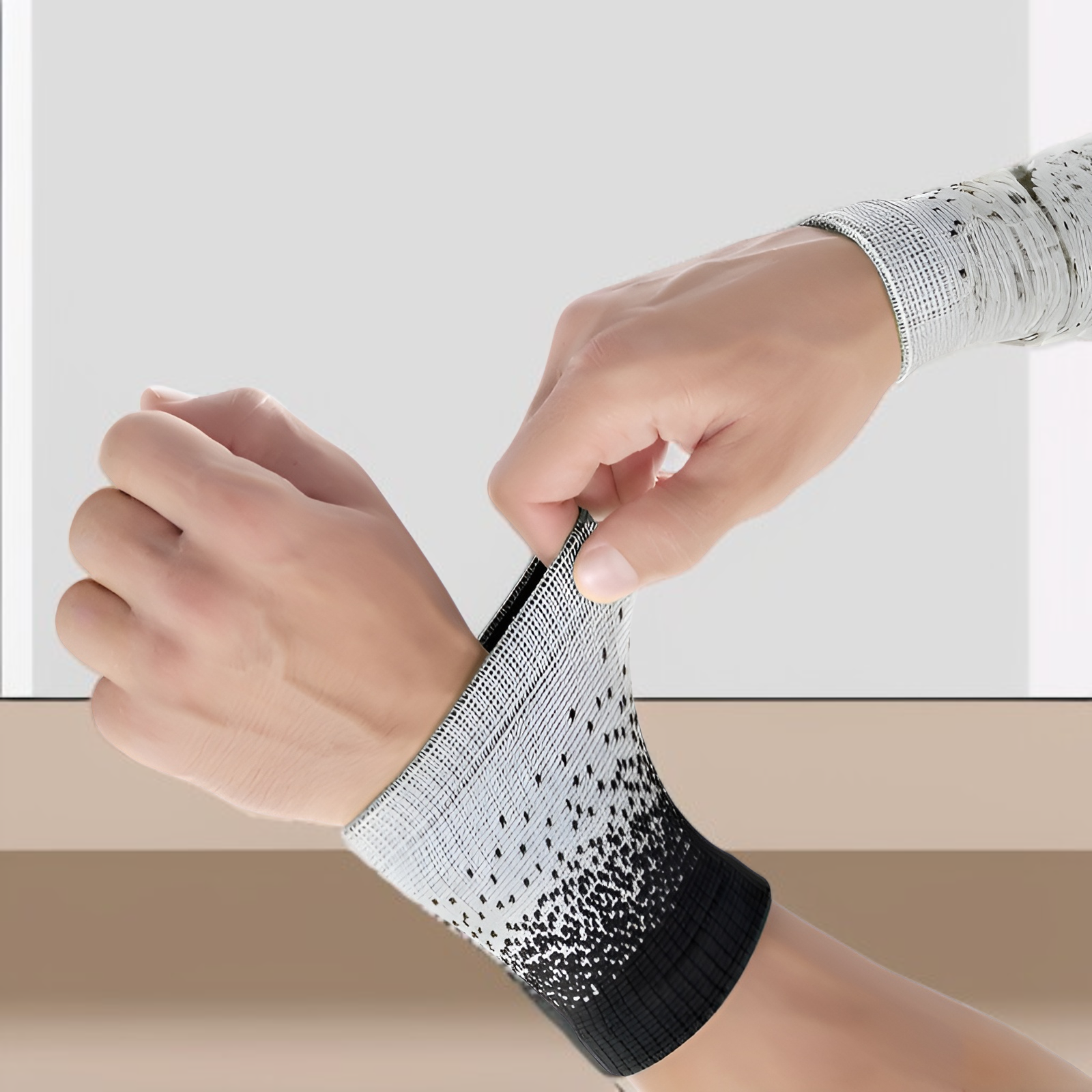 伸縮性に優れた手首サポーター