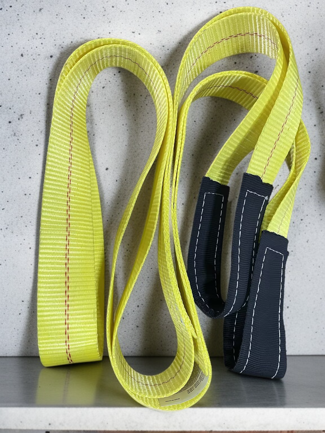 다양한 차량에 적합한 견인 로프