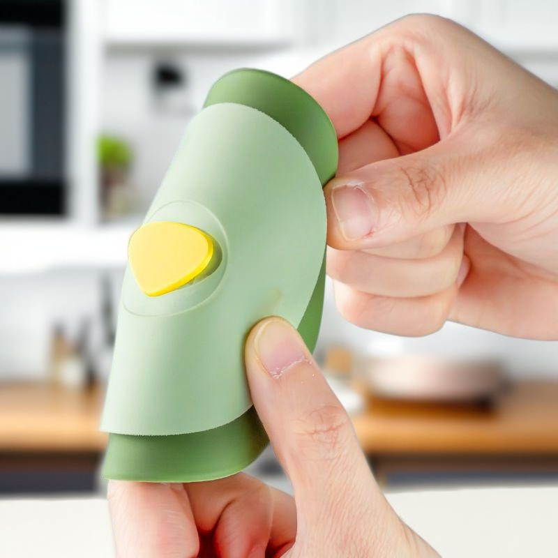 Zátka na odpad s ochranou proti zápachu a švábům pro toaletu