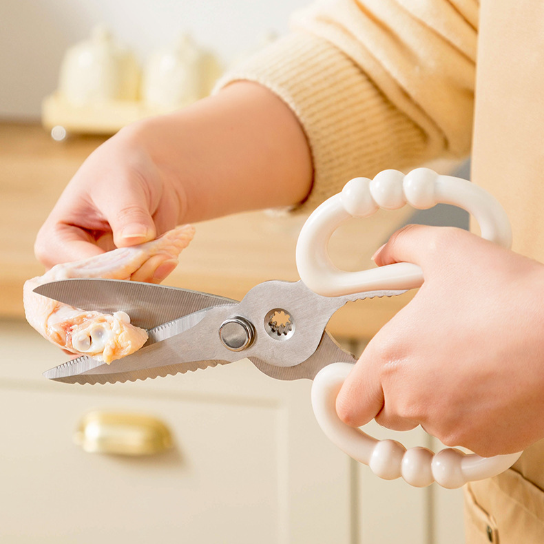 Multifunctional Wall-Mounted Kitchen Scissors