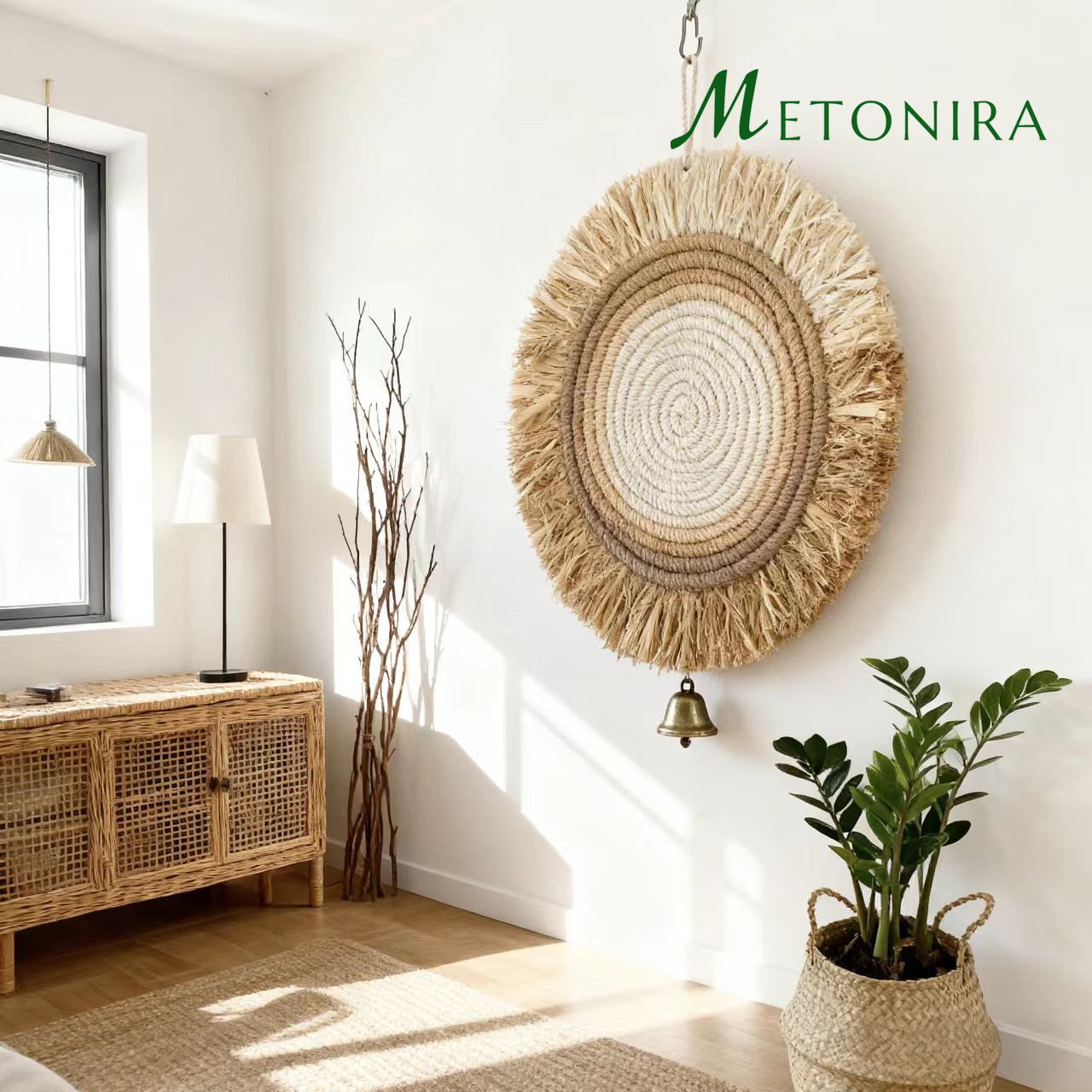 자연스러운 색상의 둥근 장식품 디테일