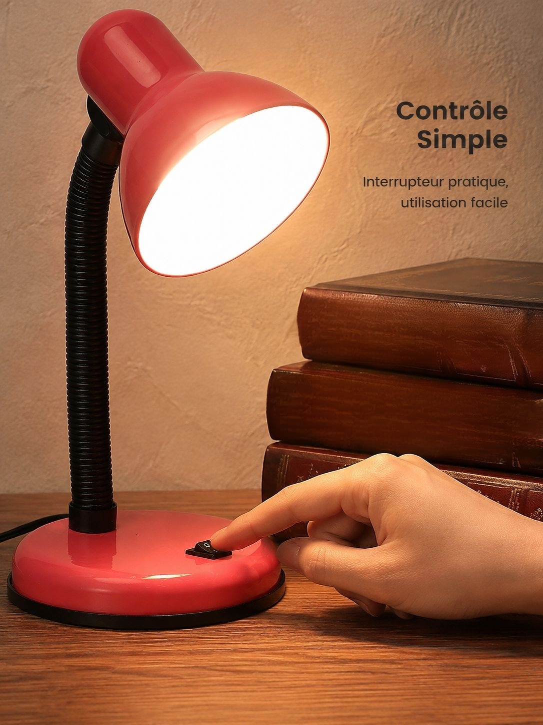 Lampe de bureau à brancher avec une lumière LED douce et écoénergétique
