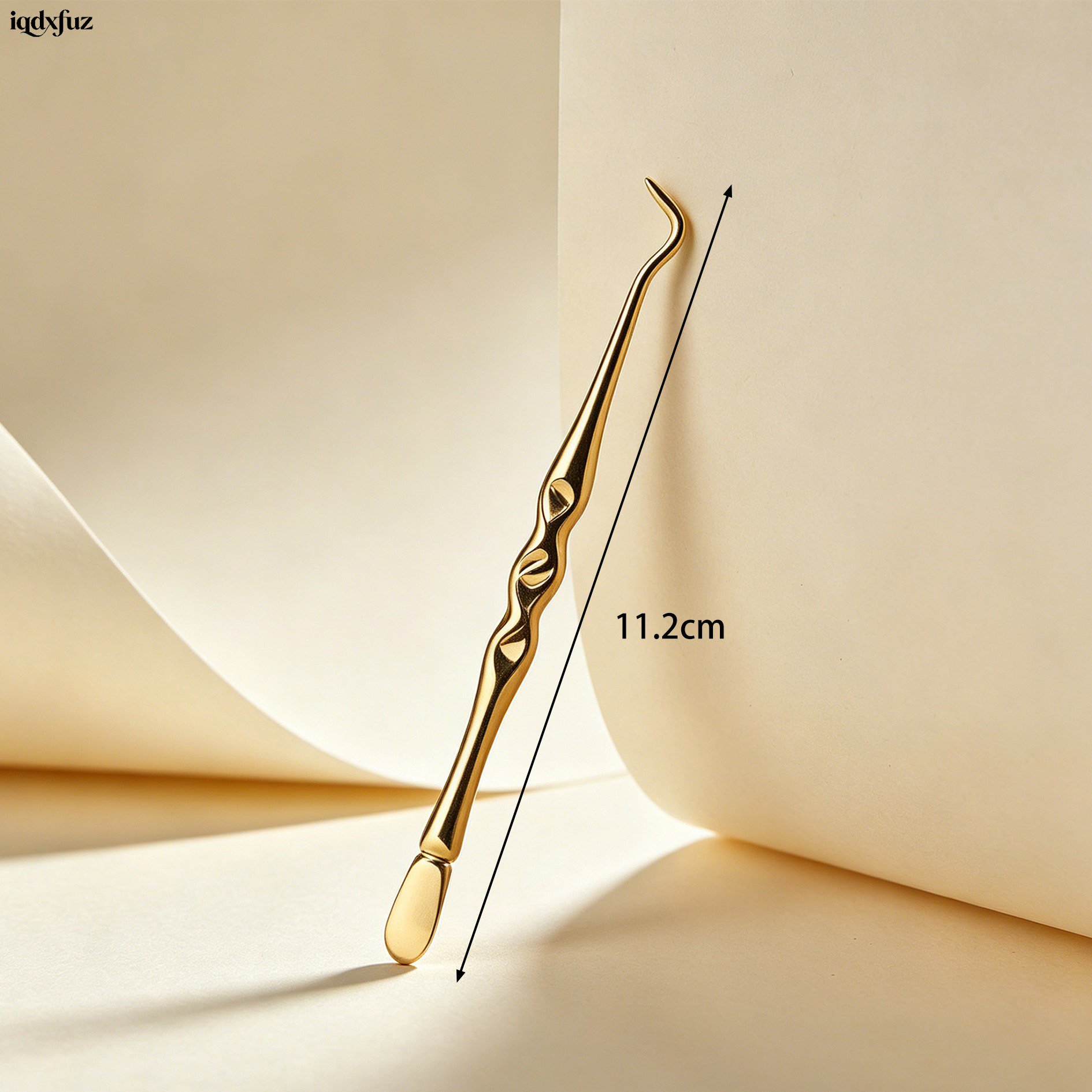 Eco-friendly reusable copper toothpicks in packaging