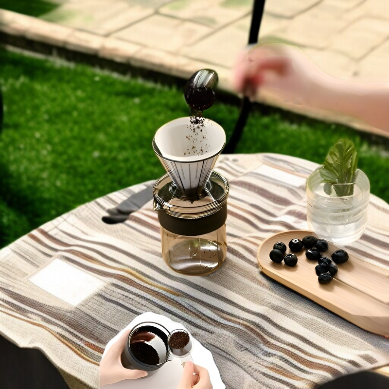 커피 계량에 용이한 눈금 표시 커피잔