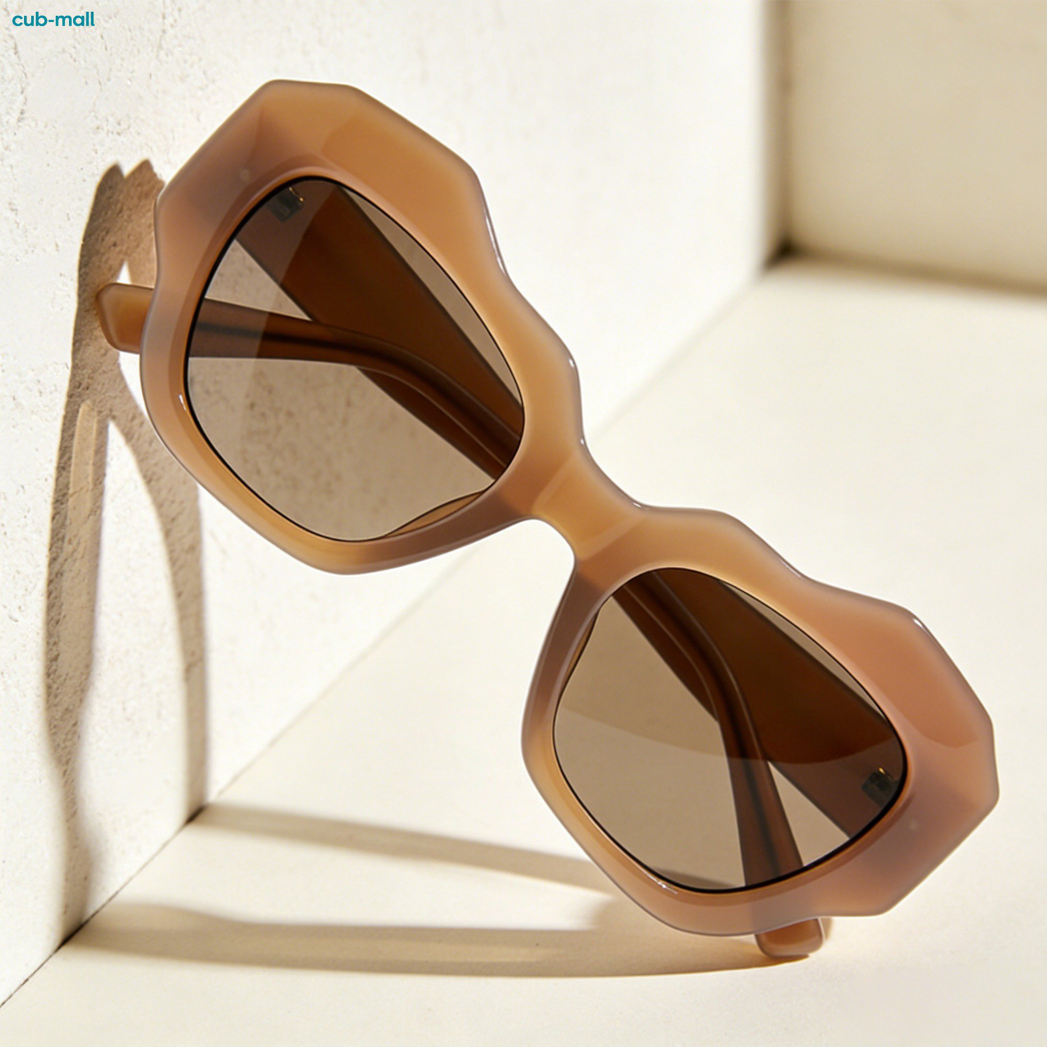 Sunglasses with anti-glare polarized technology