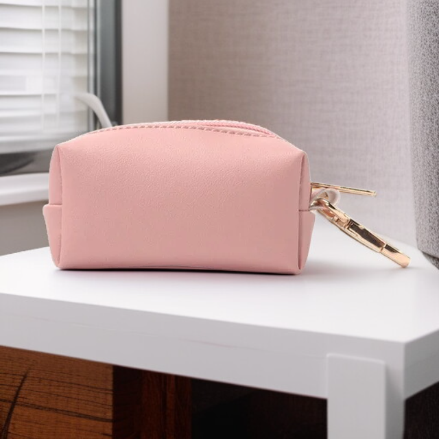 حقيبة أدوات تجميل مربعة مقاومة للماء