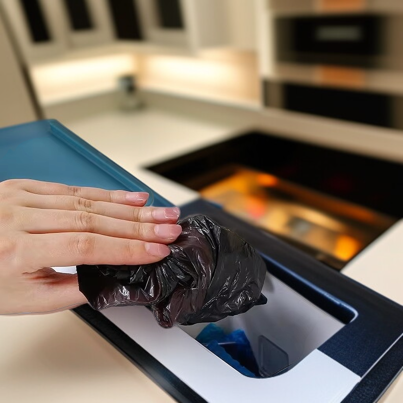 Kitchen Wall-mounted Trash Bag Organizer Plastic Bag Dispenser