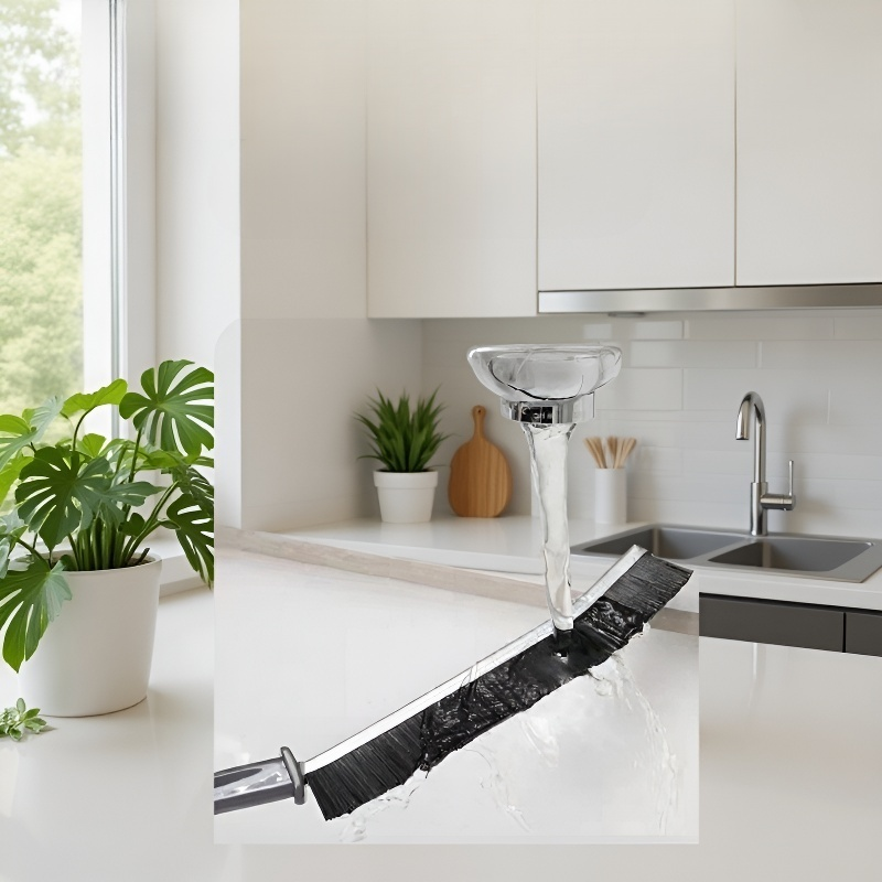 Nettoyage facile des interstices avec la brosse spécialisée