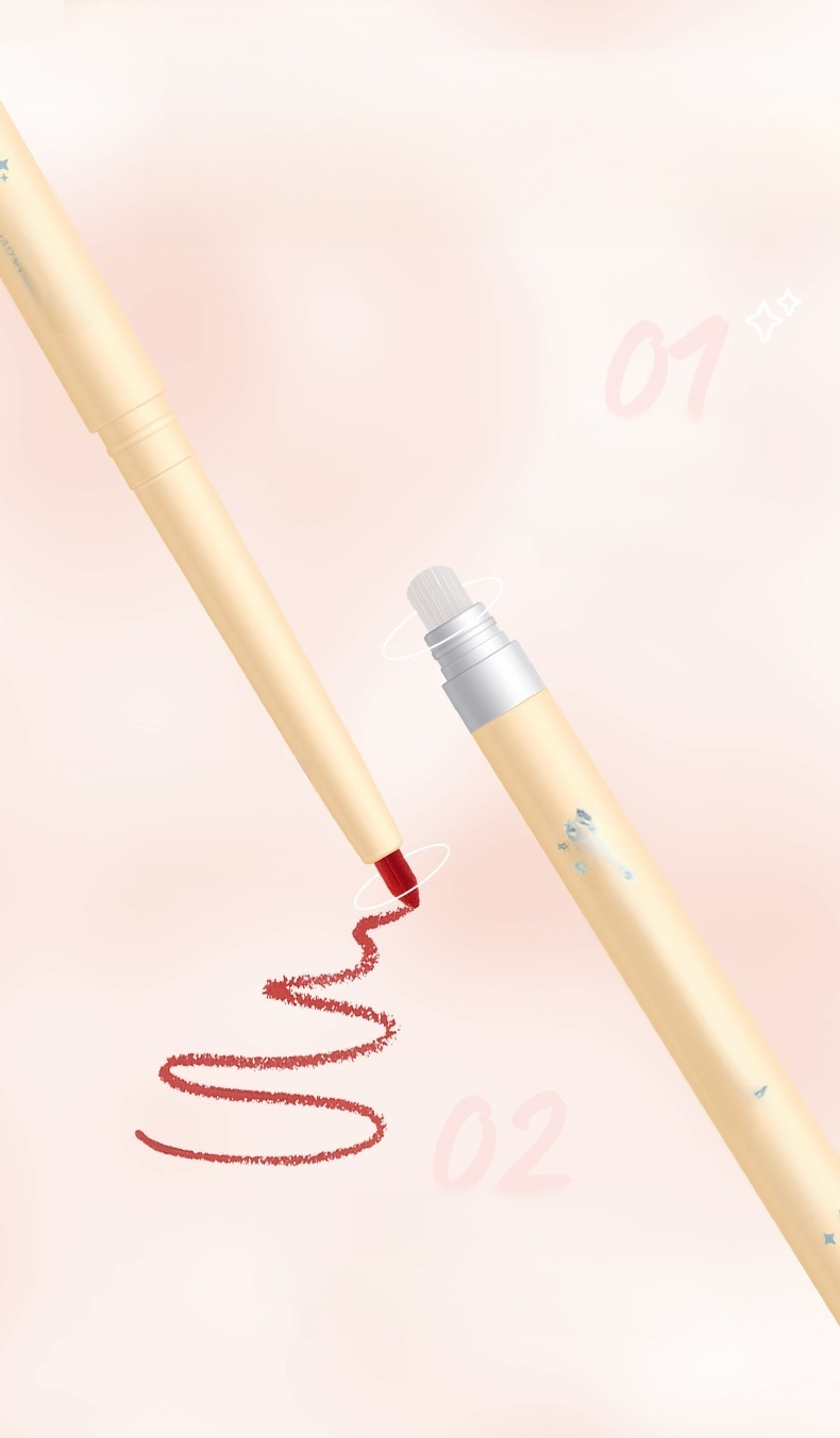 입체 트리밍 효과를 보여주는 립스틱 사용 예시