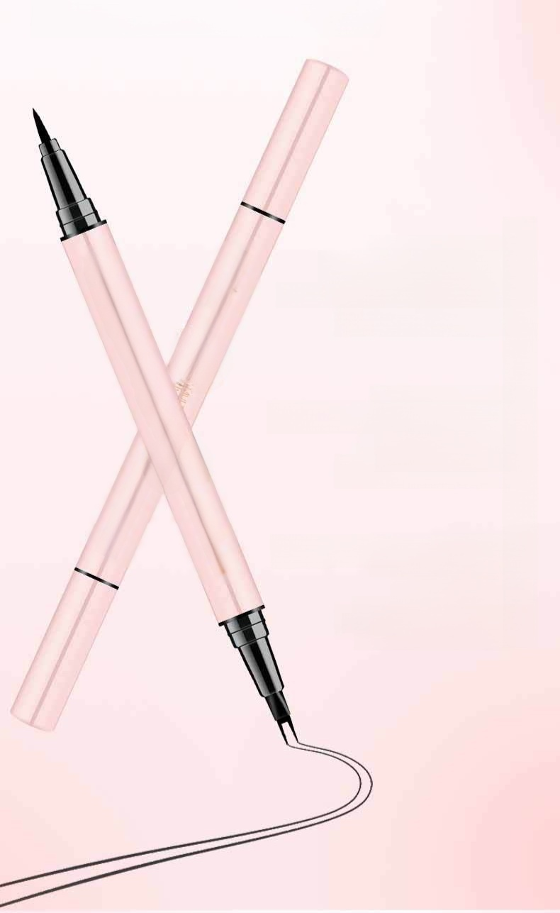 롱 래스팅 워터프루프 아이브로우 펜슬 클로즈업