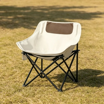 Portable folding beach chair for outdoor leisure