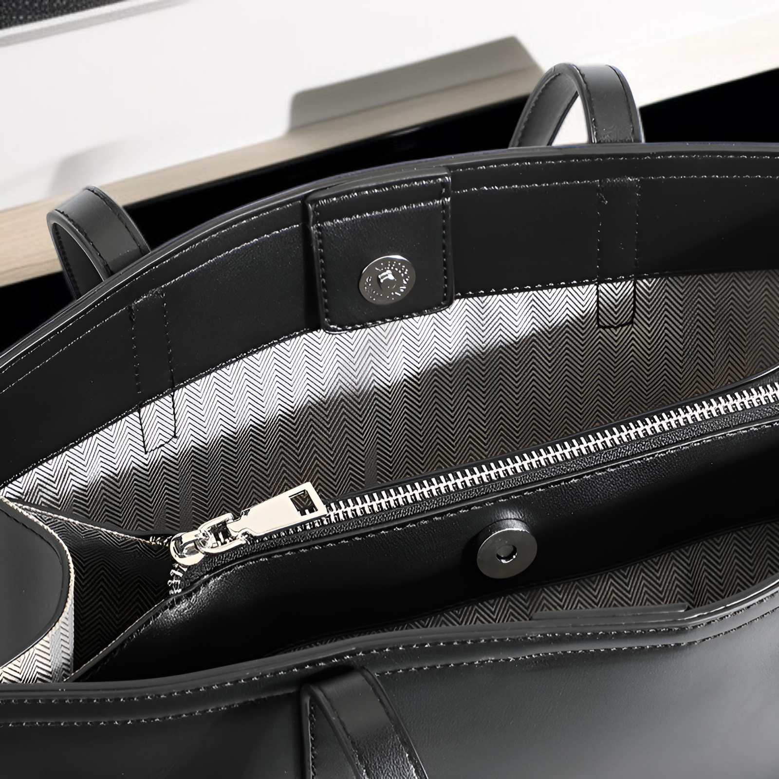 حقيبة كبيرة للتنقل إلى العمل، حقيبة كتف/حقيبة يد للنساء.