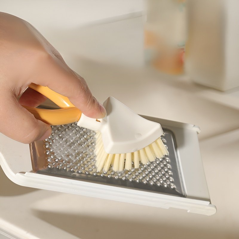 Foldable No-Dead-Angle Triangle Cleaning Brush