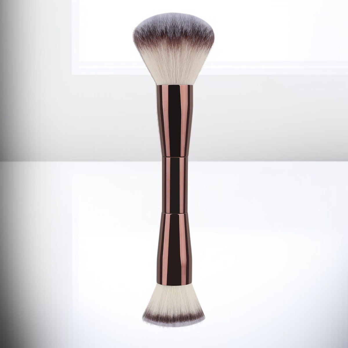 Ergonomic double head brush for easy makeup application