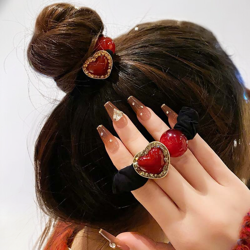 輕奢轉運紅豆小腸髮圈