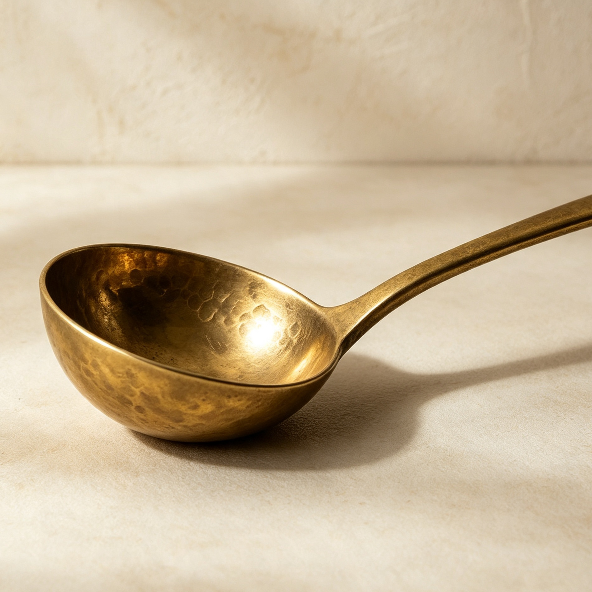 Brass soup spoons (6 pieces)