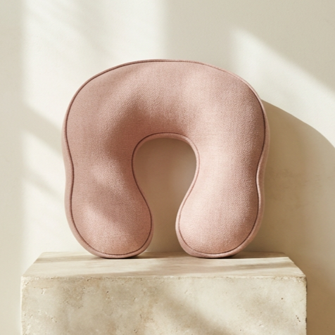 ネックサポート記憶フォームU字枕の全体画像