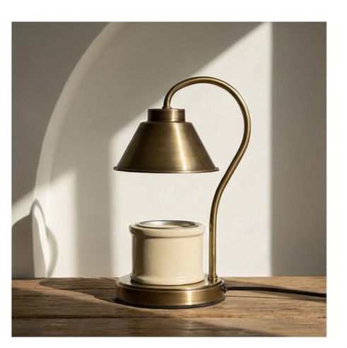 ヴィンテージ風デザインの溶かし蝋燭ランプ