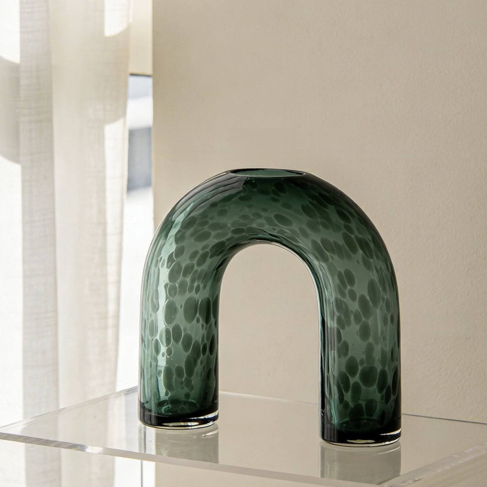 モダンU型ホームデコレーション置物