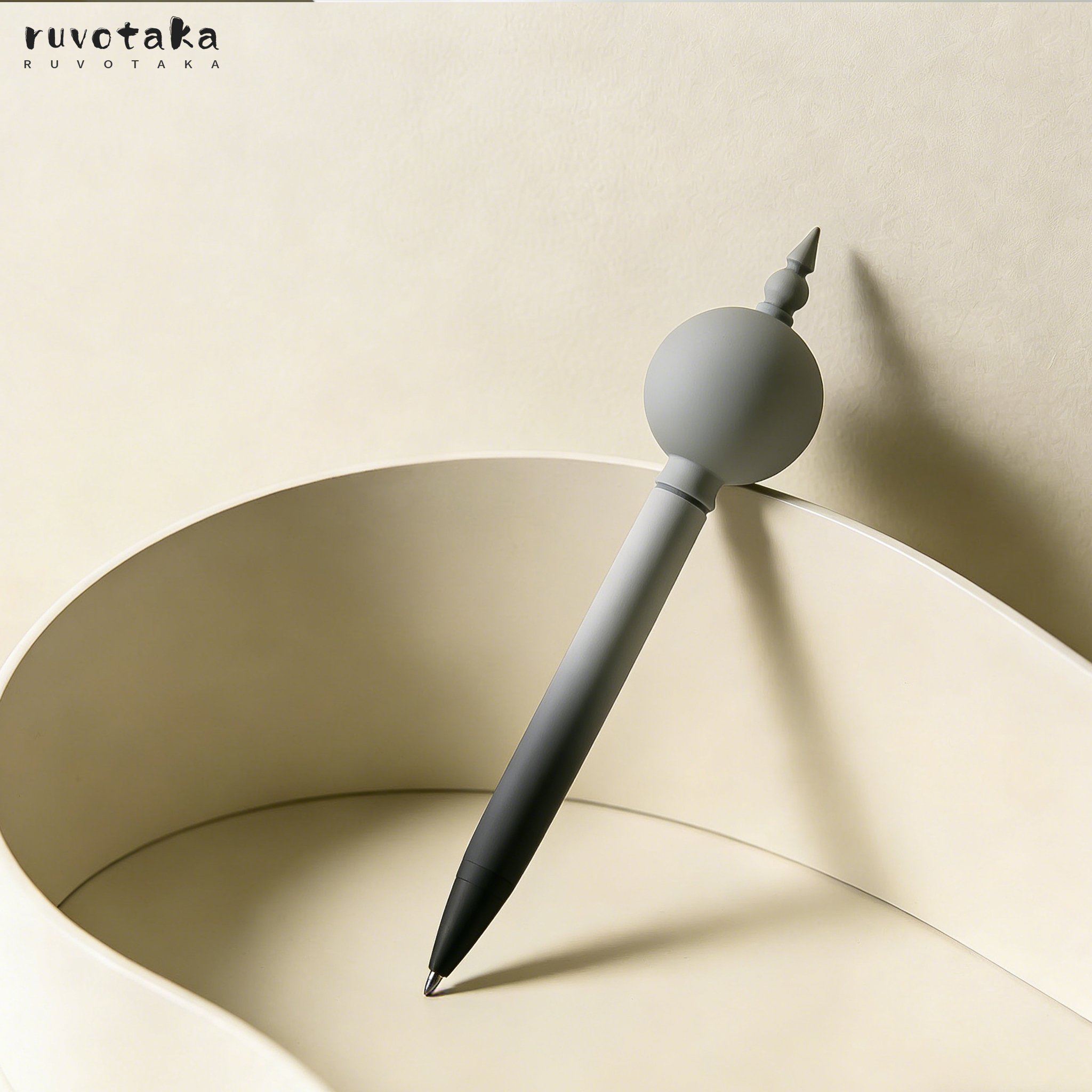 ปากกาลูกลื่นสำหรับเขียน （ สองชิ้นในชุด）