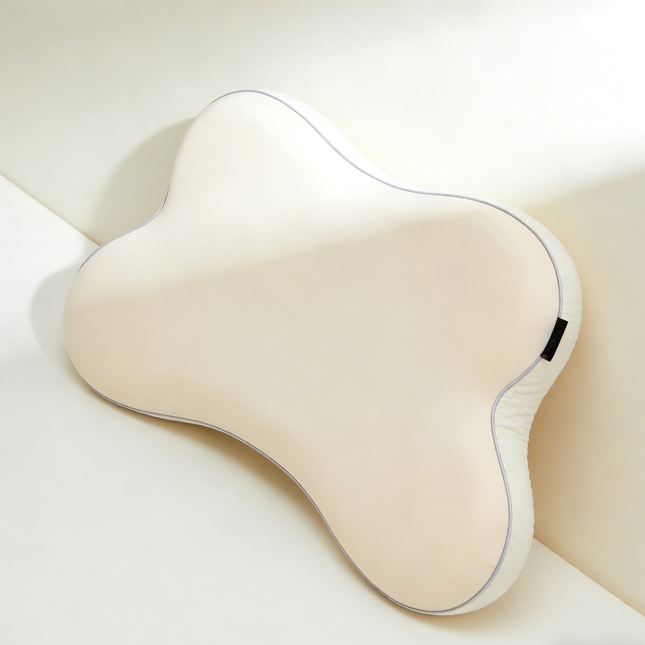 통기성이 뛰어난 라텍스 소재 베개