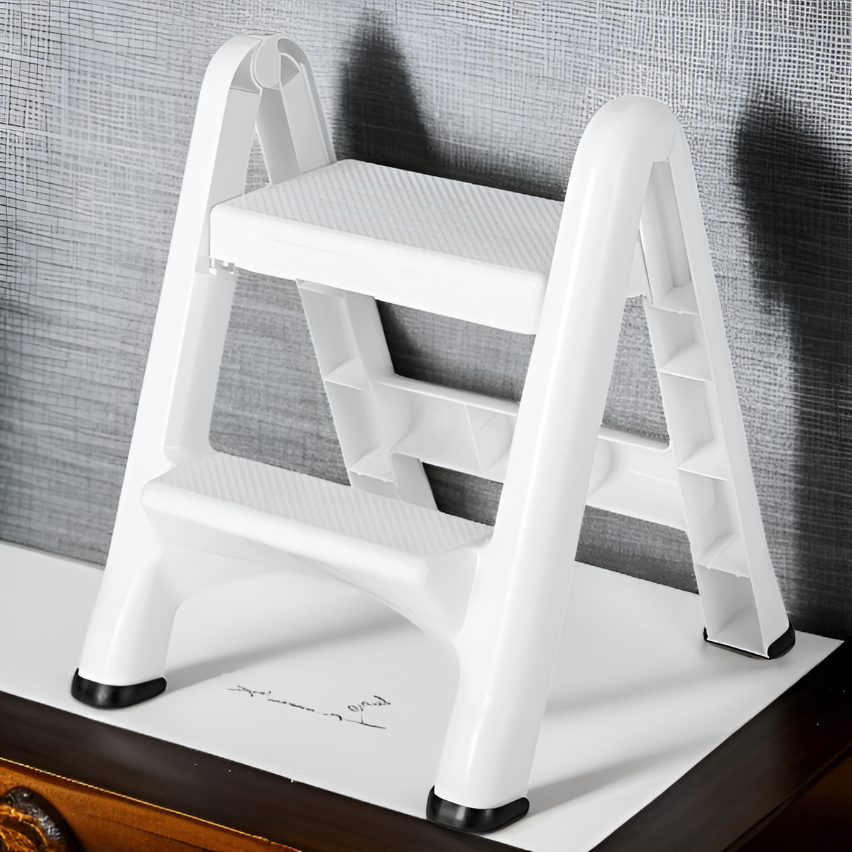 스툴 접는 방법 안내