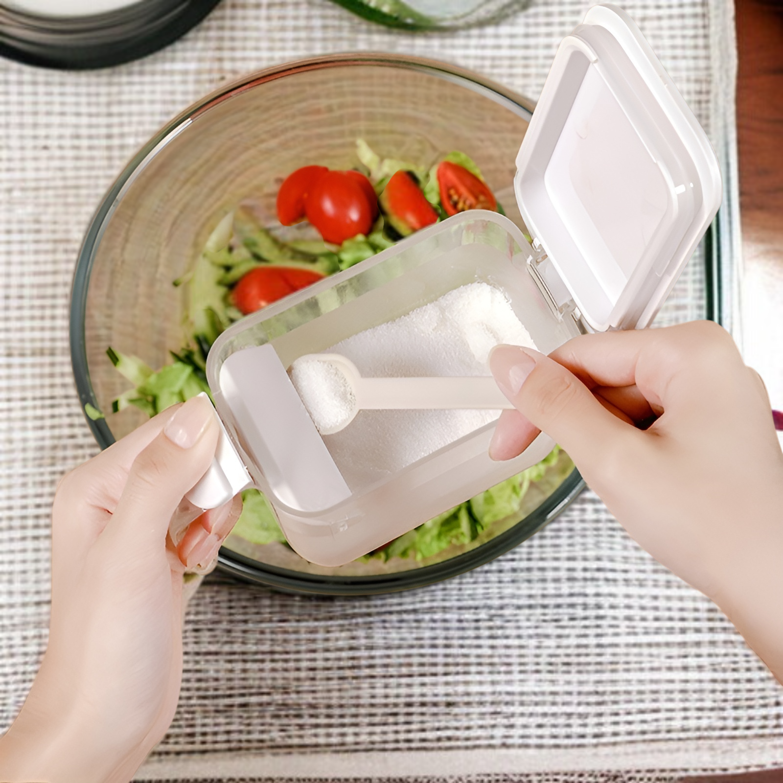 調味料整理に役立つキッチン収納ラック