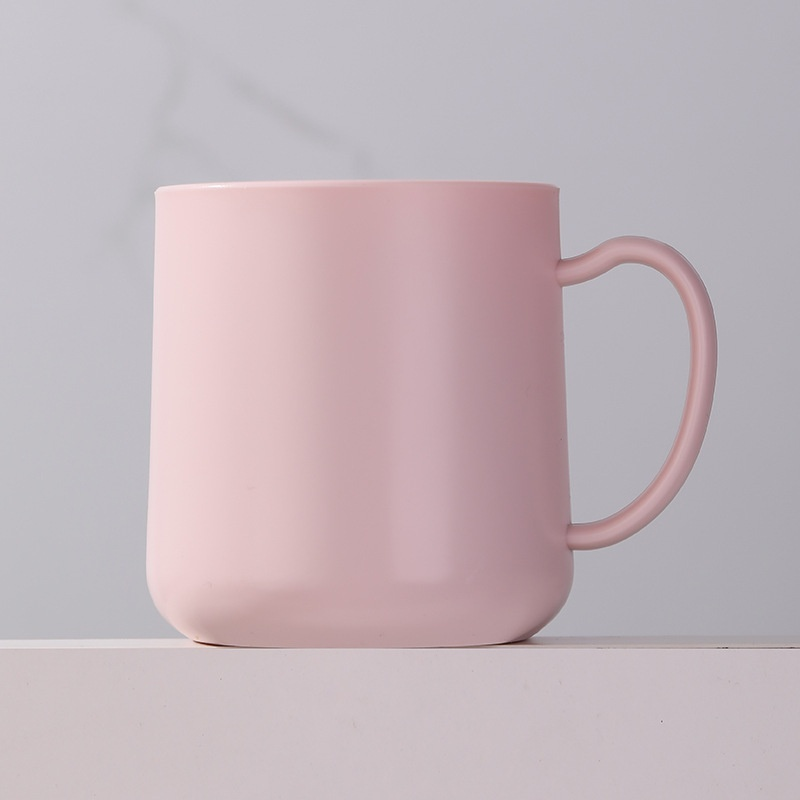 Thick, simple and fashionable mouthwash cup