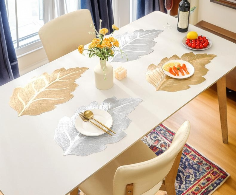 나뭇잎 모양 단열 쿠션 인테리어 이미지